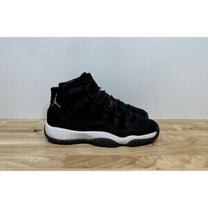 Jordan Women's Athletic Shoes - Black and Gold